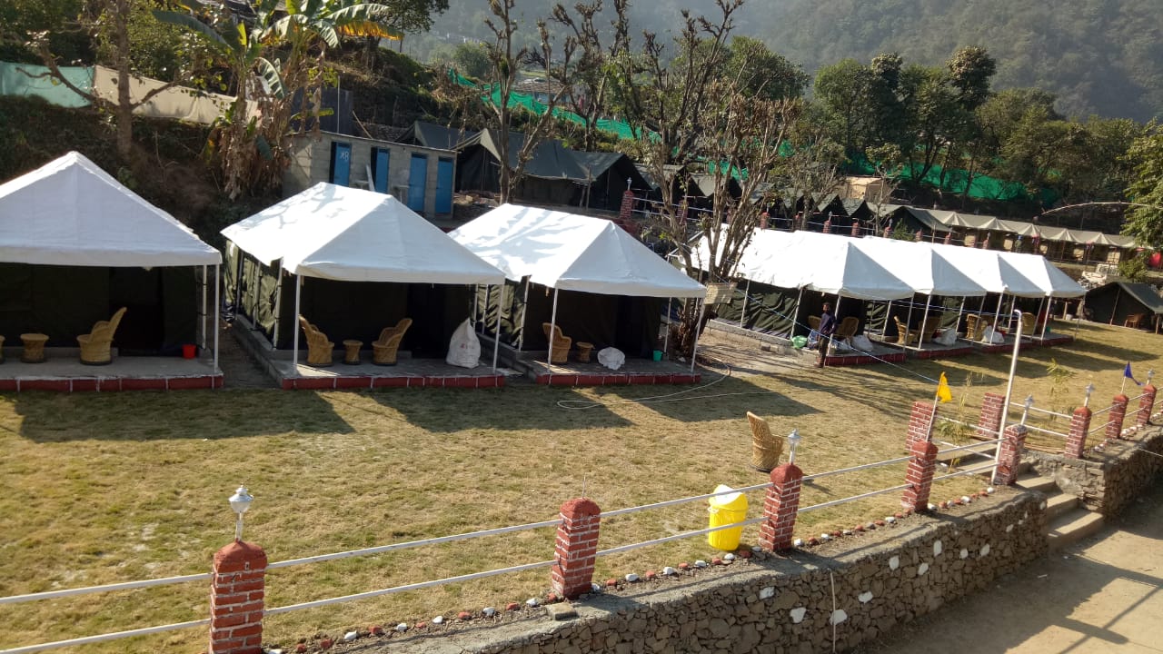 India Thrills Darkwoods Campsite 1