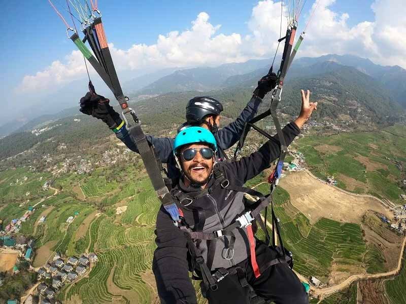 Thrilling paragliding adventure in bir billing