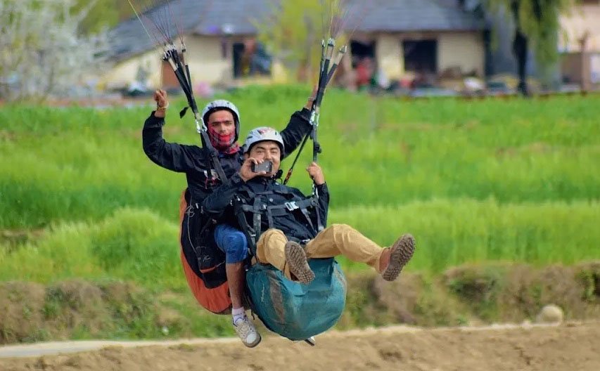 paragliding in bir billing 2024