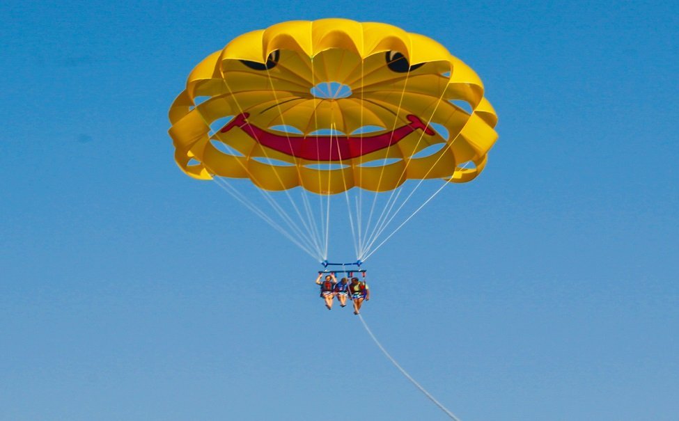Parasailing in Udaipur