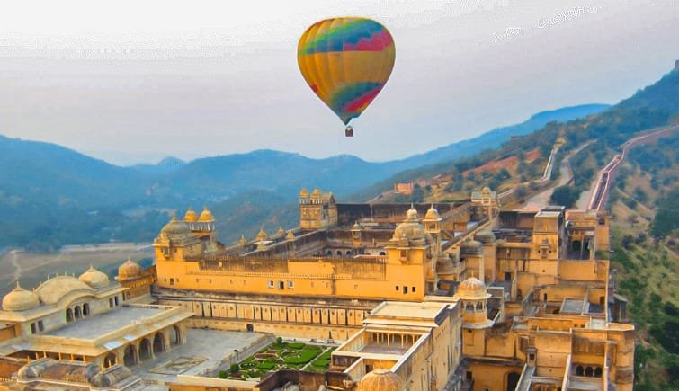 Hot Air Balloon Ride In Jaipur