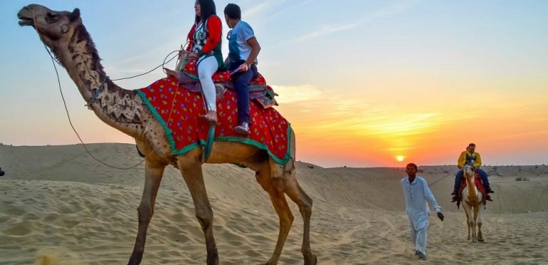 Camel Safari in Jaisalmer