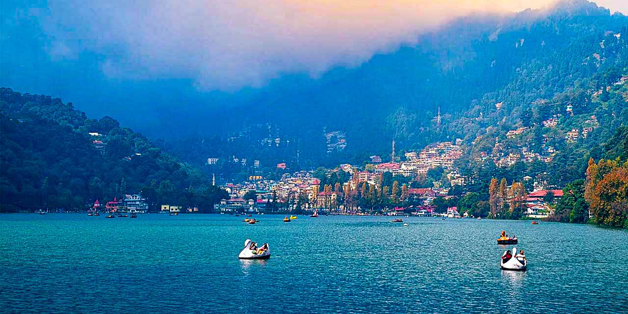 Boat ride in Bhimtal at Nainital