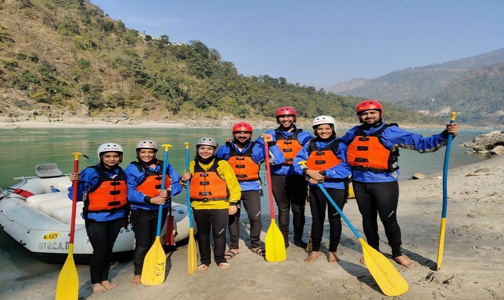 Group getting ready Shivpuri to Rishikesh 16 km rafting