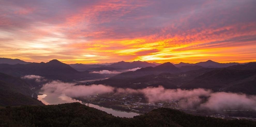 Beautiful View of Rishikesh from Kunjapuri Trek