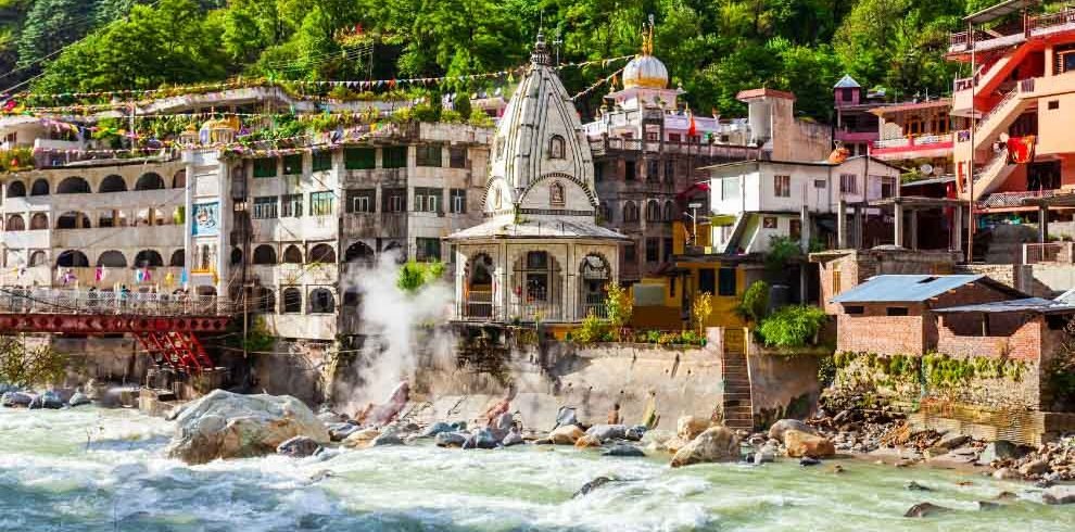 Visit Manikaran Gurudwara | Famous Attractions Near Manali