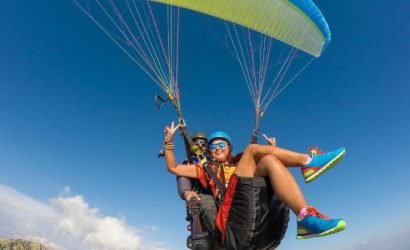 Paragliding in Bir Billing