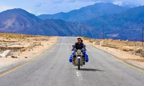 Leh Ladakh bike trip from delhi